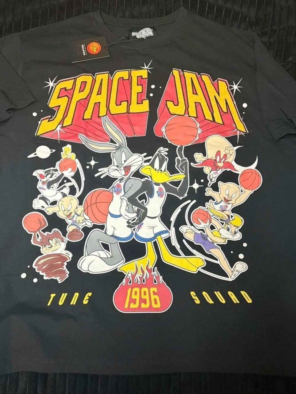 Looney Tunes Space Jam Tune Squad 1996 graphic tee Graphic Tee in Black NWT